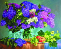 Большой букет сирени и фрукты